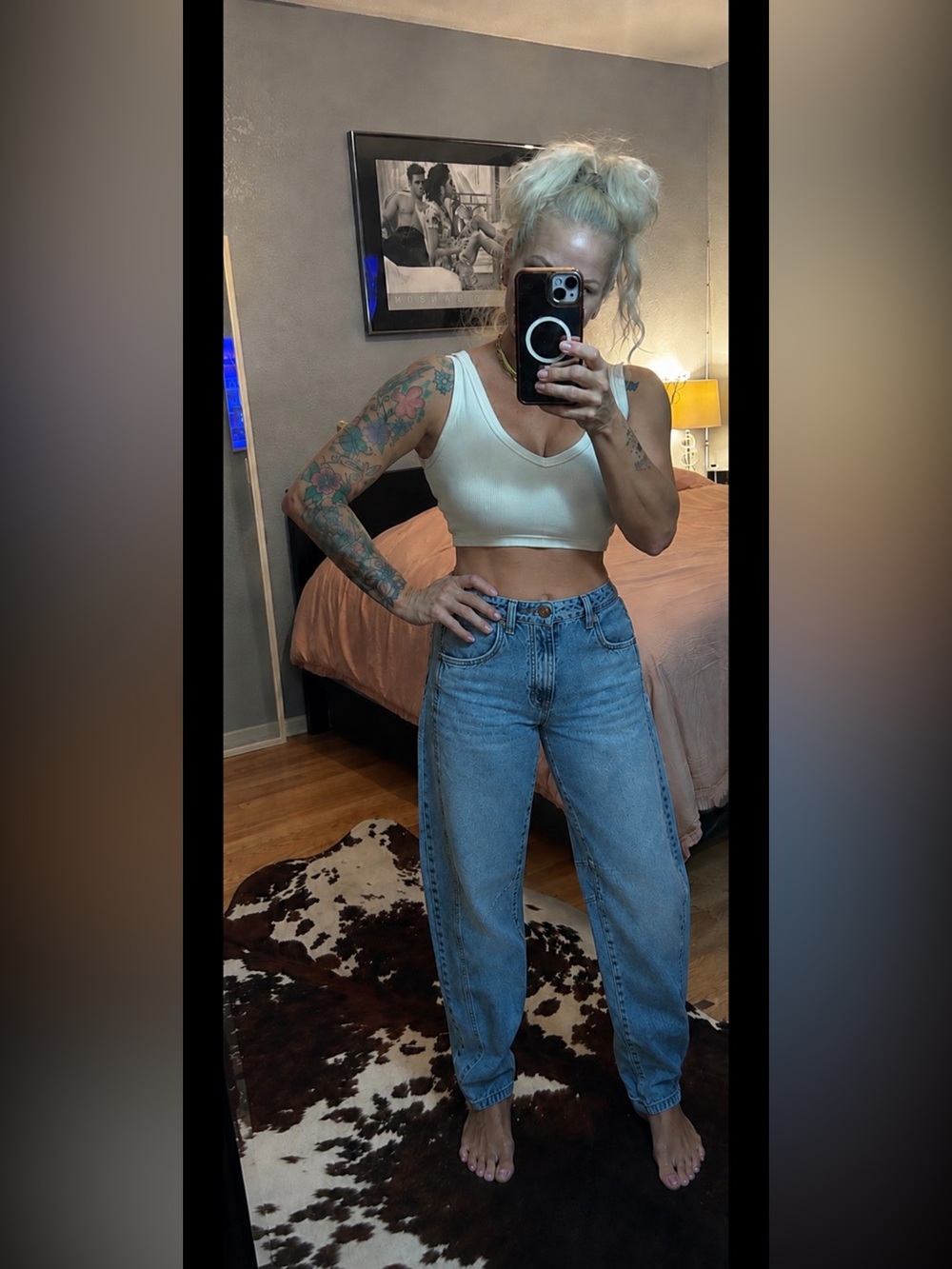 Stradivarius Barrel Jeans. Size 2.